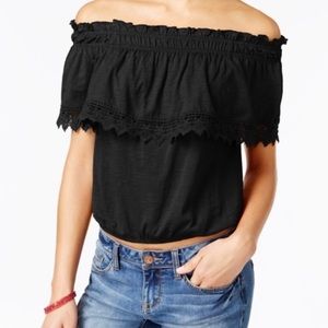 Mexican style lace black crop top